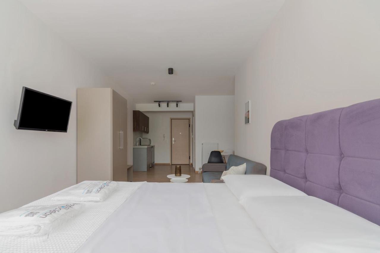 Leochares Lifestyle Apartments Aten Exteriör bild