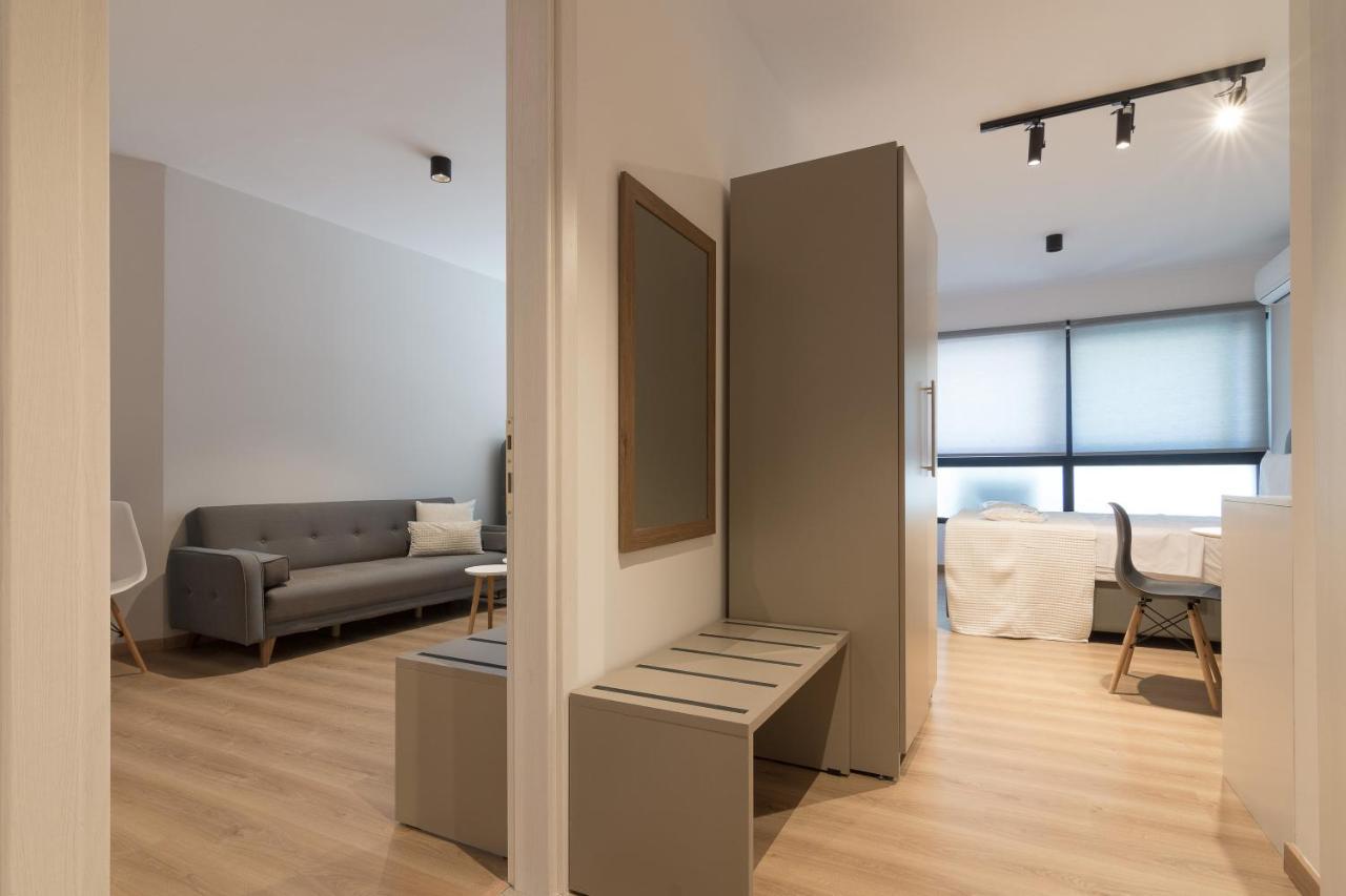 Leochares Lifestyle Apartments Aten Exteriör bild